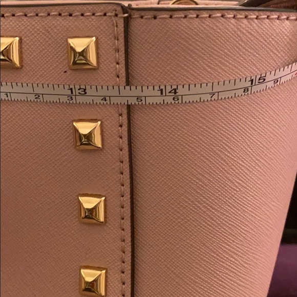 Michael Kors studded bag - Picture 5 of 7